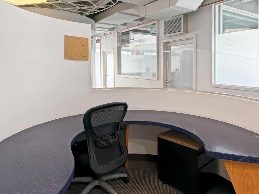 Regus - Miami Beach - Meridian Center