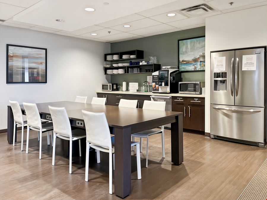 QC, Montreal - Place d'Armes