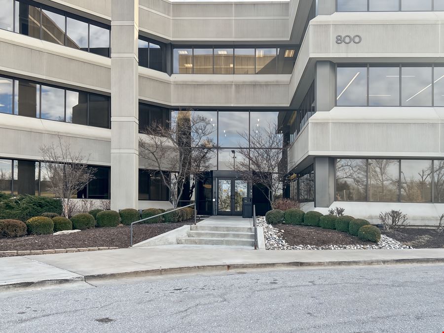 Regus - Kansas City - South