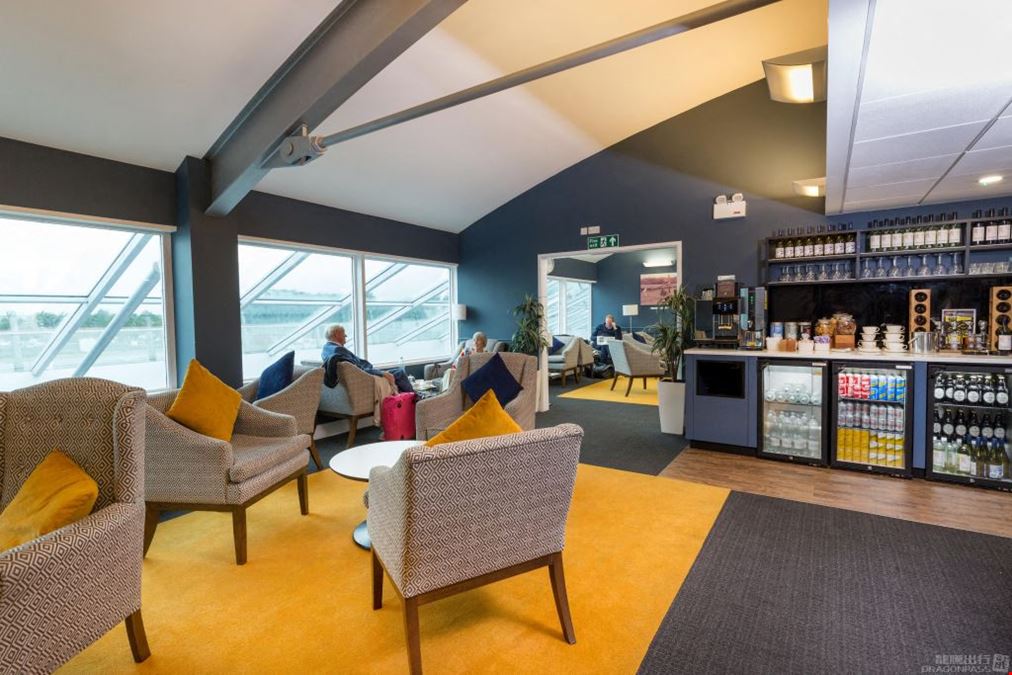 The Spitfire Lounge Southampton Airport Main Terminal