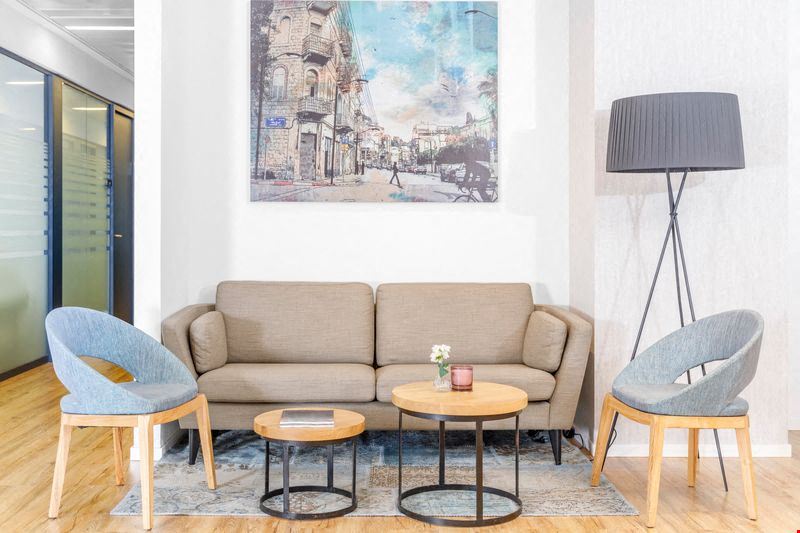 Regus - Grove House