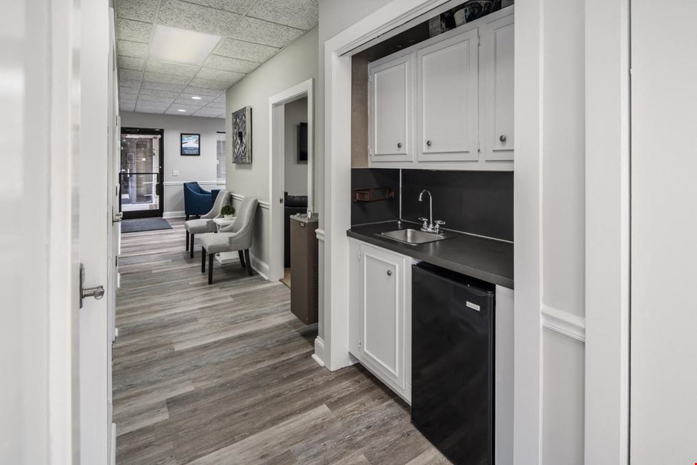 204 East Arlington Boulevard