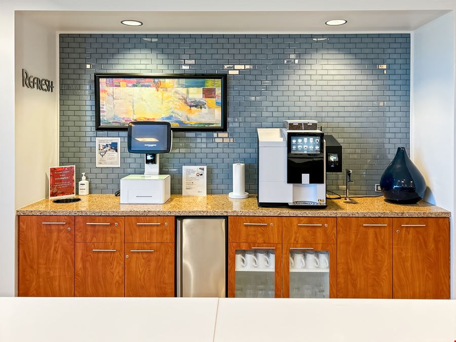 CO, Englewood - Meridian