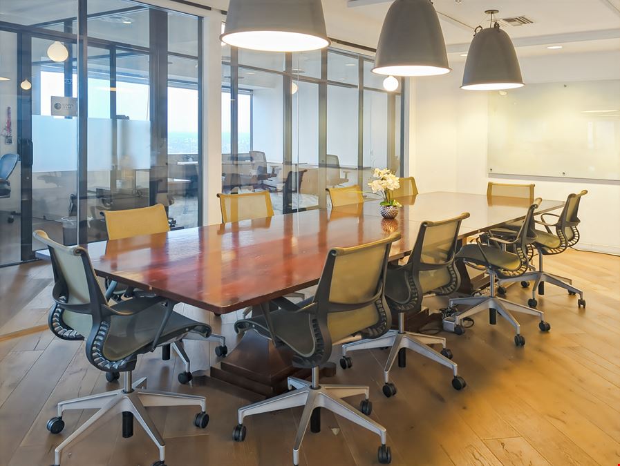 CA, Los Angeles - W Olympic Blvd