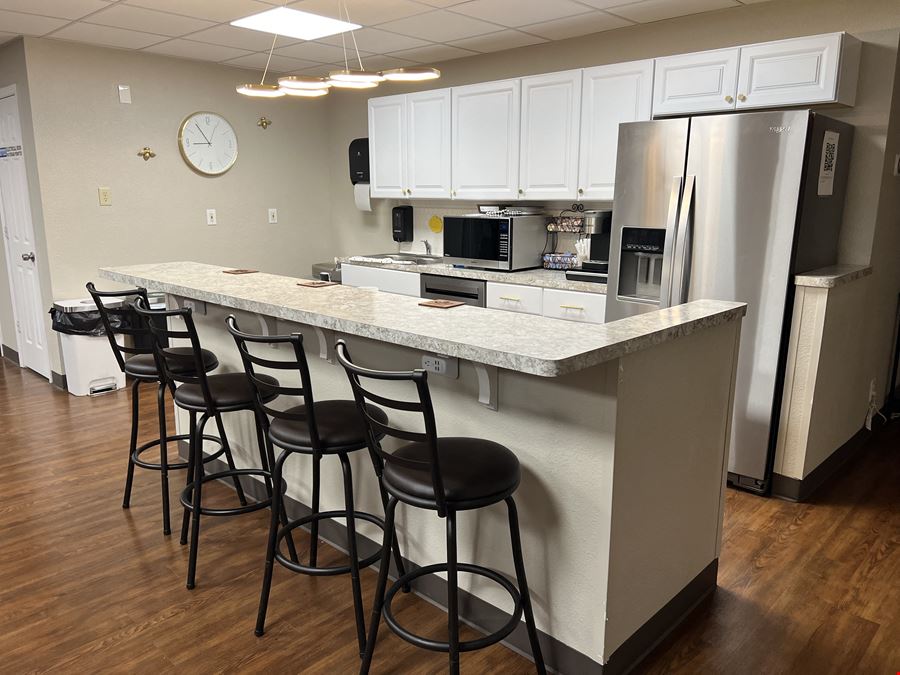 202 Beeline Coworking and Office Space