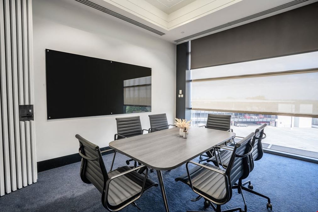 Waterman - Chadstone