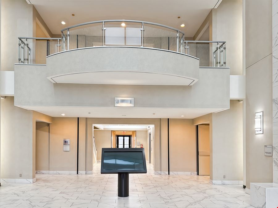 HQ - Lenexa -W 84th Terrace