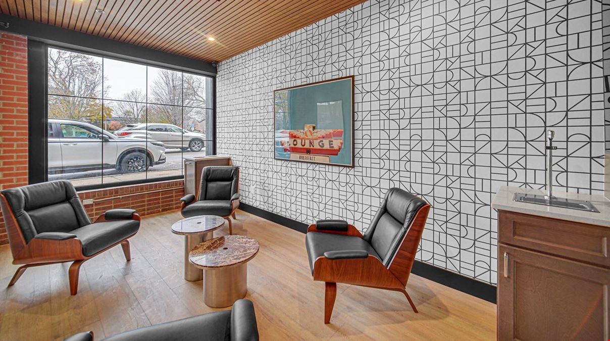 The Lounge