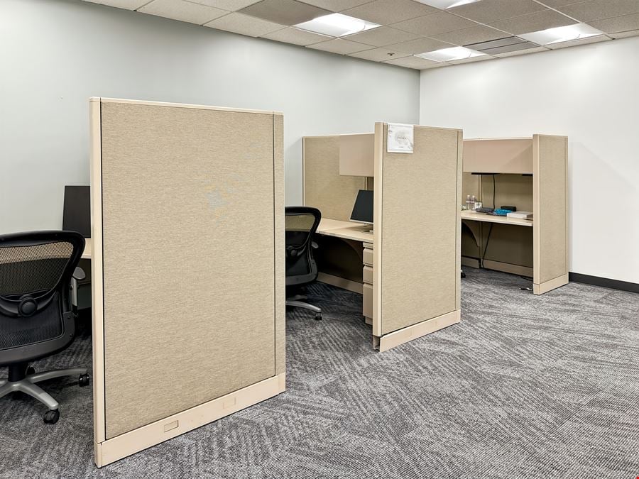 CA, Woodland Hills - Trillium Towers Center