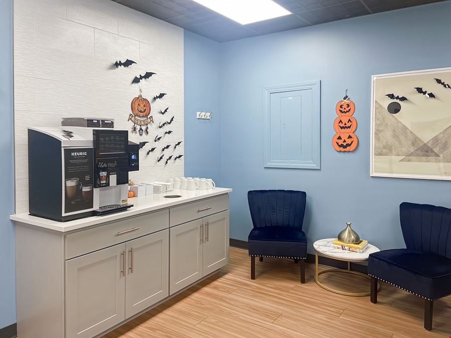 NH, Manchester - Elm Street