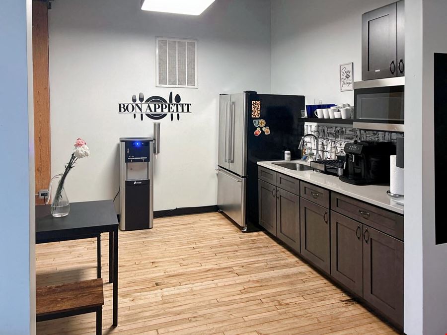 IL, Chicago - Ravenswood Ave