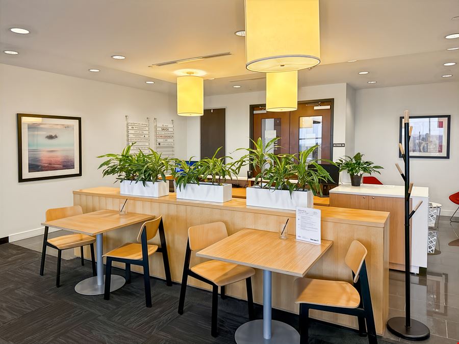 NC, Raleigh – Cap Trust Tower