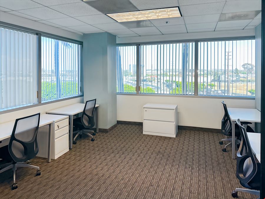 CA, Gardena - Gardena