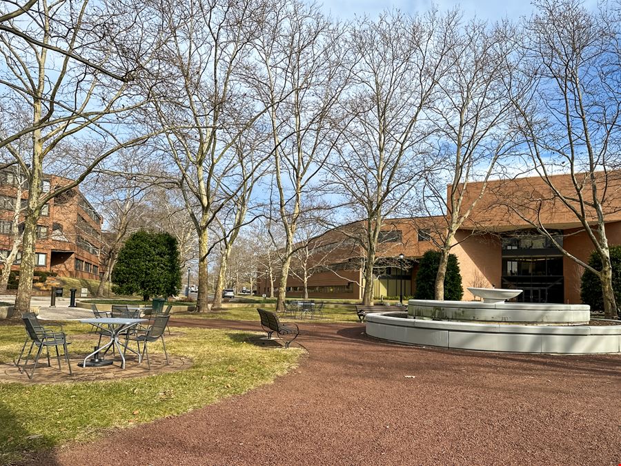 Regus - Princeton - Carnegie Center