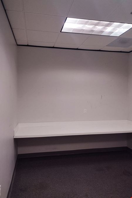 Workstyle Flexible Spaces - 6671 Southwest Freeway