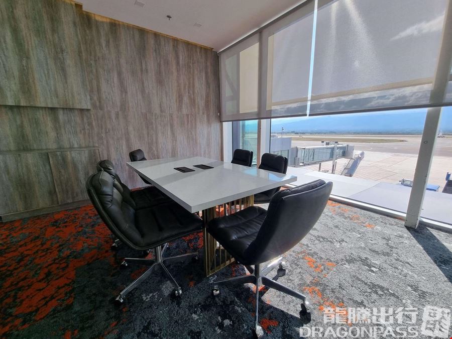 Sala VIP PIA Palmerola Intl. Airport Main Terminal