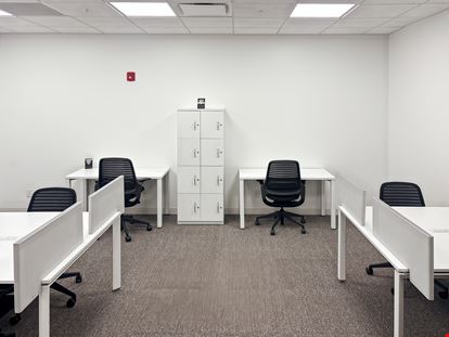 Spaces - Naples - Tamiami Trail E