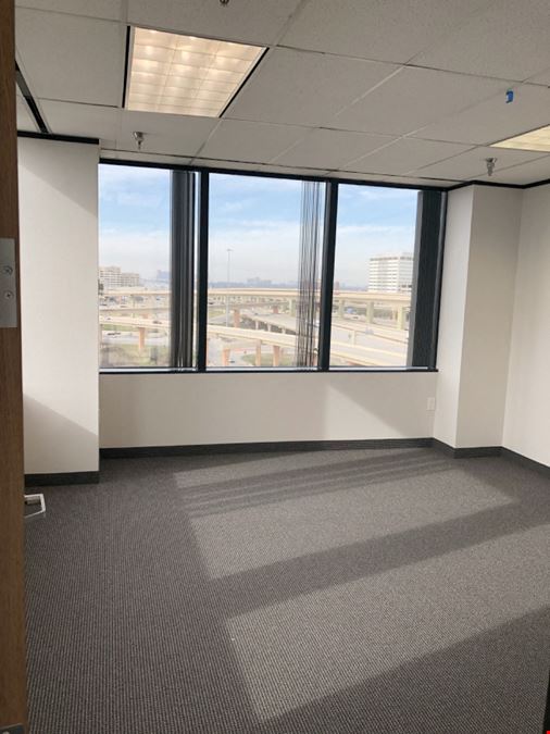 8330-8360 Lyndon B Johnson Fwy