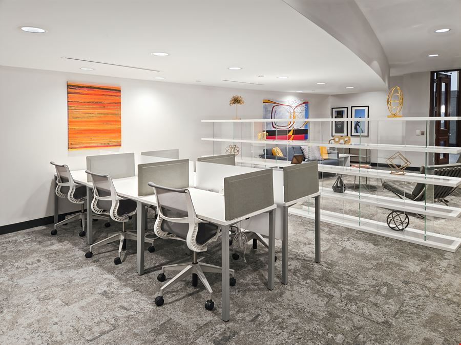 Regus - Alpharetta - Deerfield