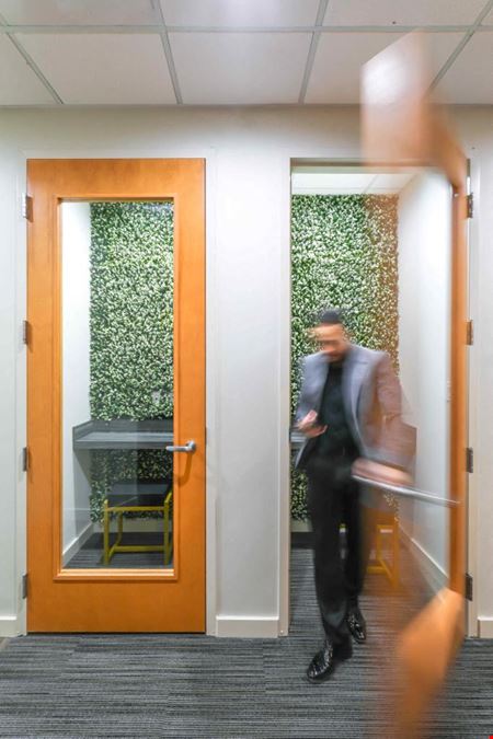 Quest Workspaces - Alhambra Plaza