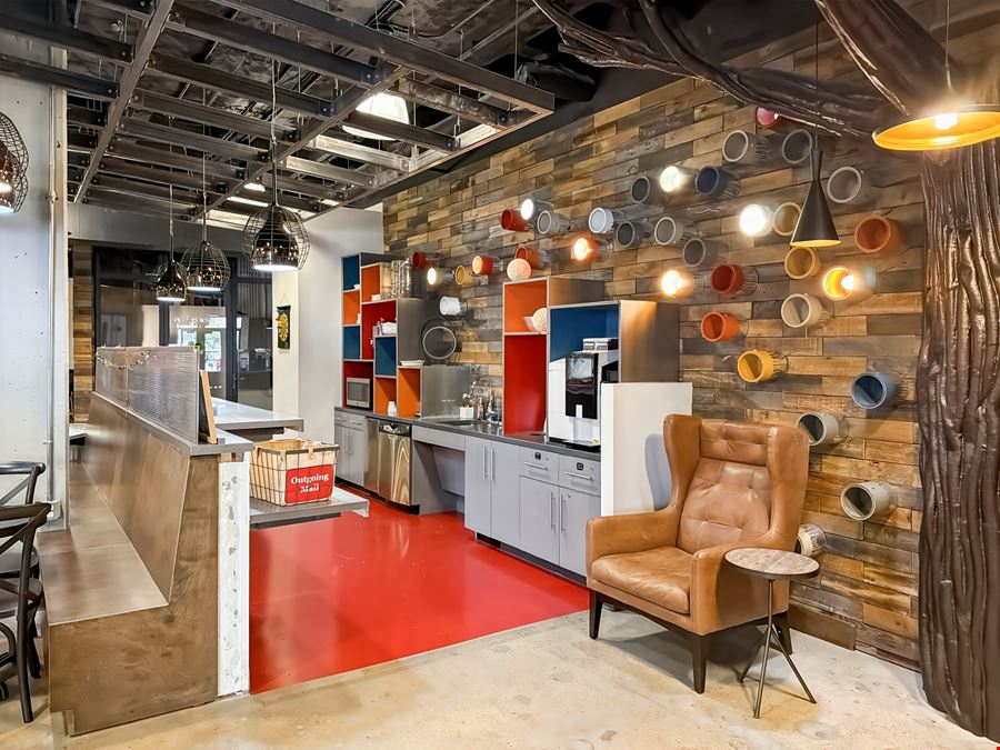 Regus - Austin - Dobie Center