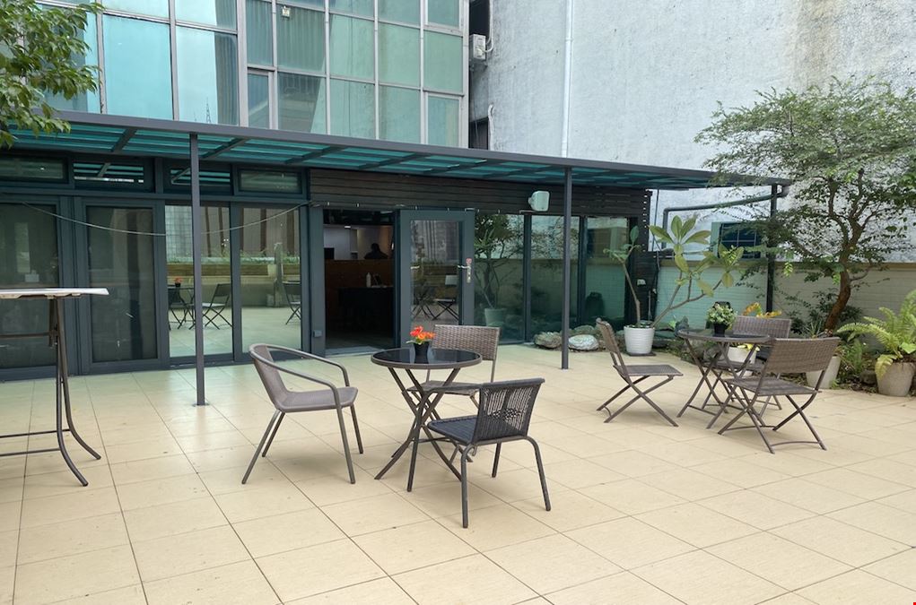 KING SPACE-Main Station Center