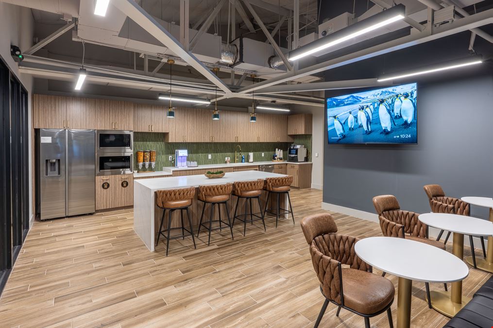 Urban Office - River oaks