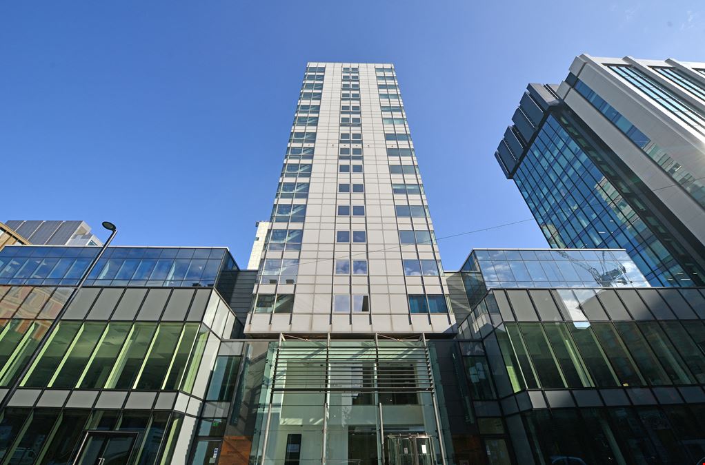 Regus - St James Tower