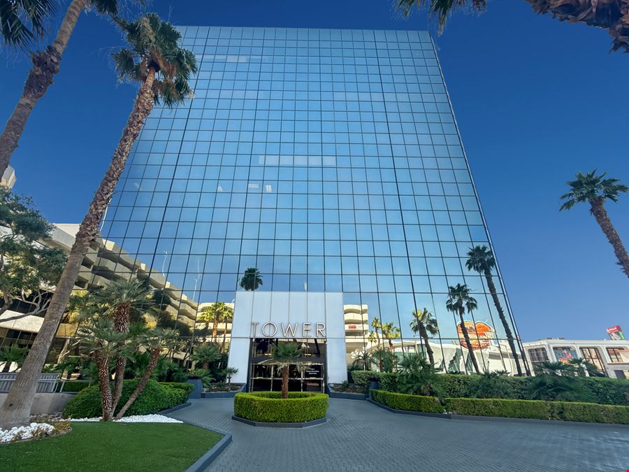 NV, Las Vegas - Convention Center Dr.