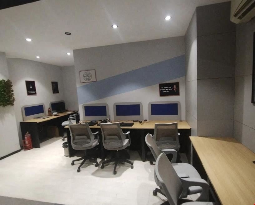Grab Space - Indore