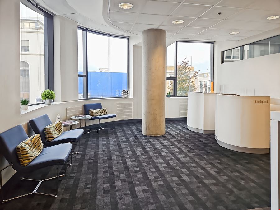 BC, Victoria – The Atrium