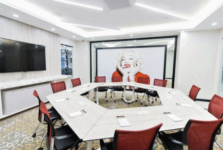 Madonna Room
