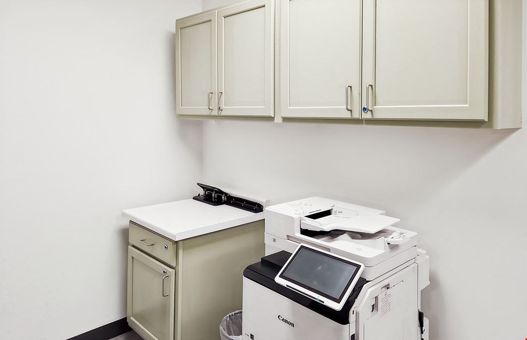 WI, Green Bay - Velp Ave.