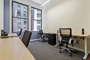 Window Office 405