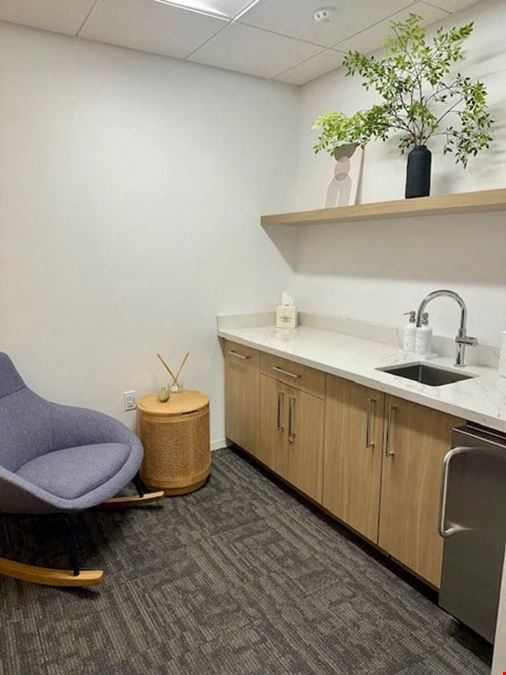 Carr Workplaces - Tysons Boulevard