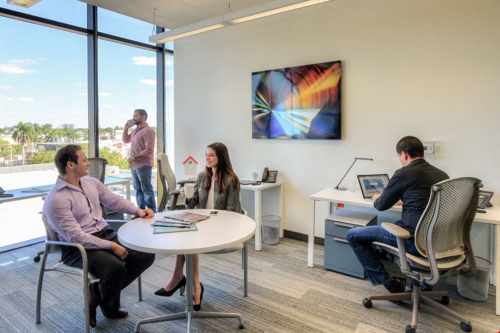 IOS OFFICES - Península Montejo