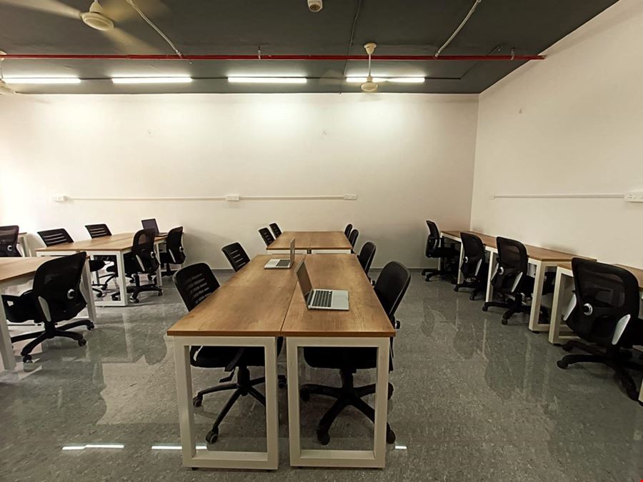Co-Win Coworking Spaces