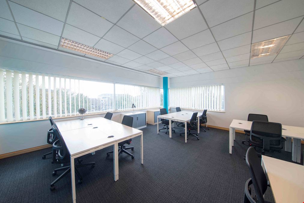 Regus - Aztec West