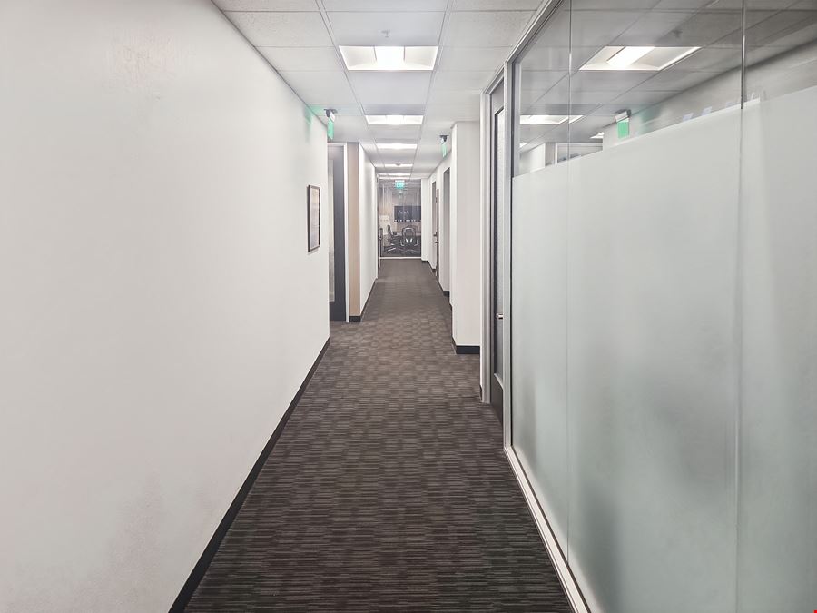 CA, Palo Alto - 4 Palo Alto Square