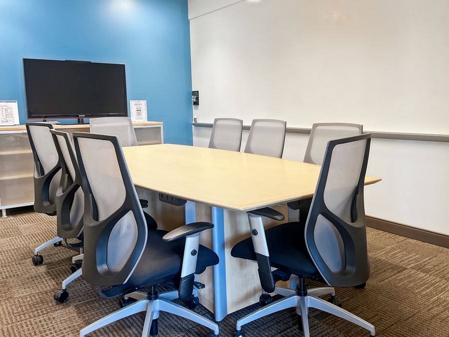Regus - Phoenix - 24th and Camelback