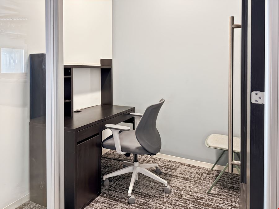 Regus - North Bethesda - Parklawn Dr