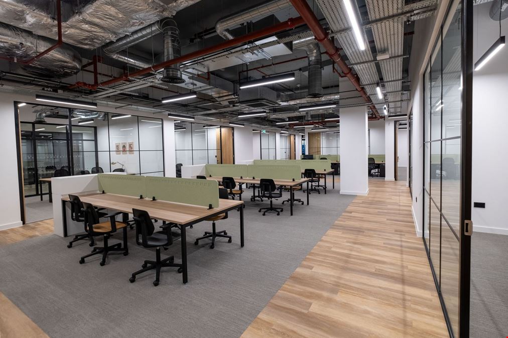 Regus - Chatham Pentagon