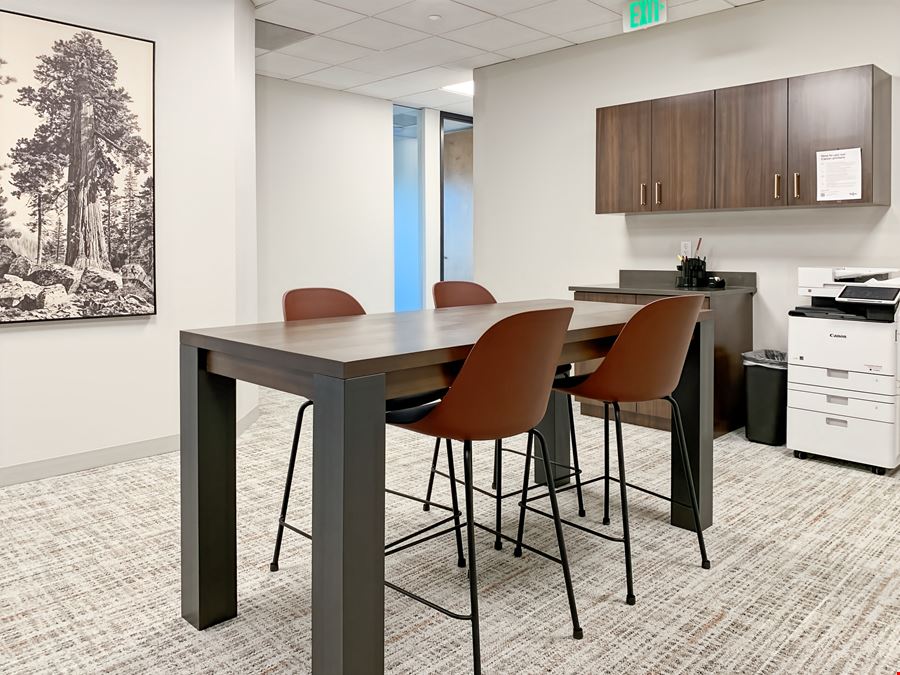 Regus - Greenwood Village - Crescent Pkwy