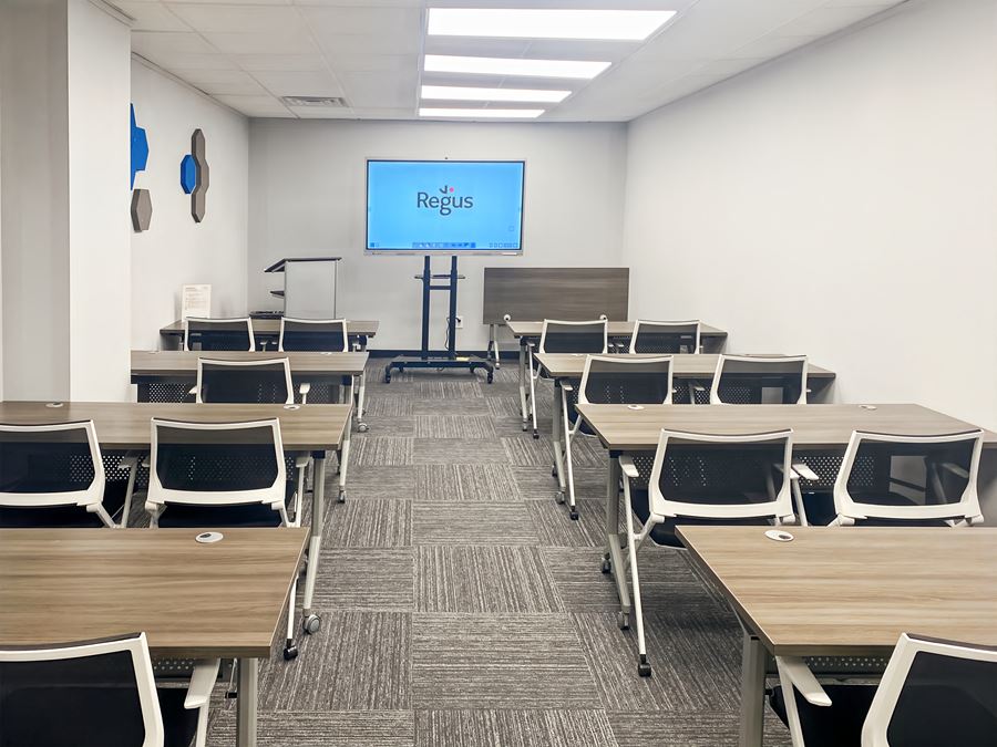 NC, Winston-Salem - W Third St