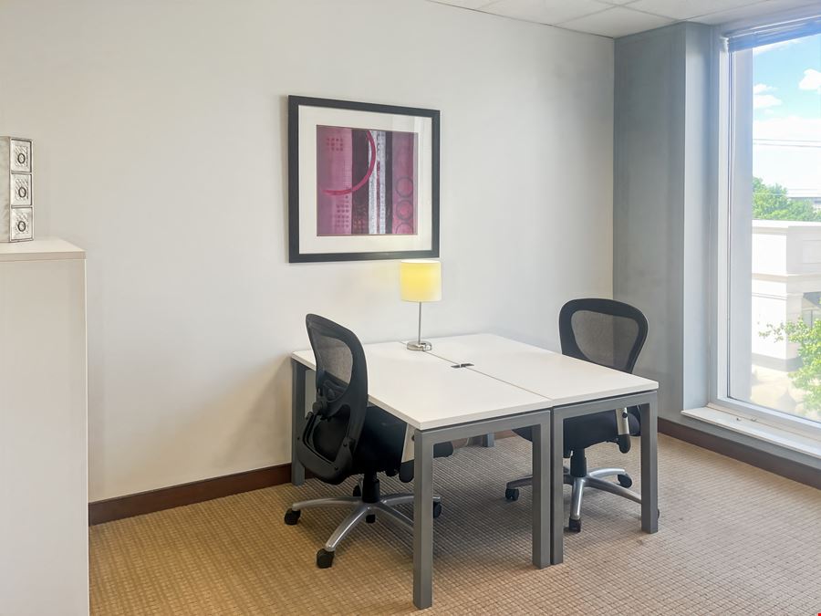 NC, Charlotte - Southpark Fairview