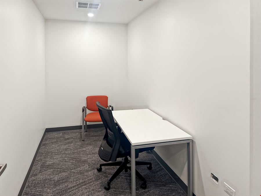 IN, Munster - N Centennial Dr