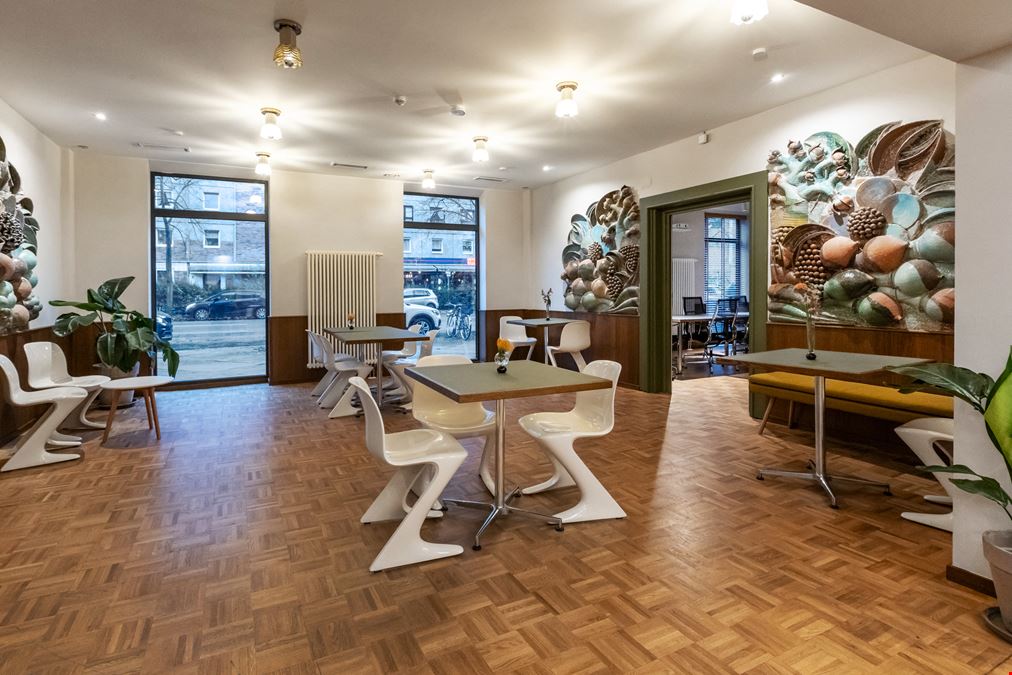 THE GATE BERLIN - CATEEN