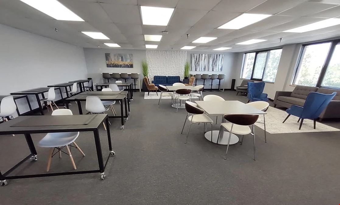 Cowork Lounge