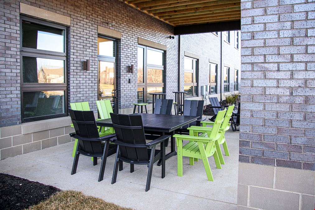 Link on Commerce Drive