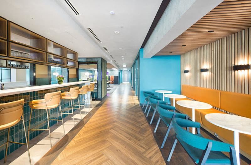 Landmark: Oxford Street